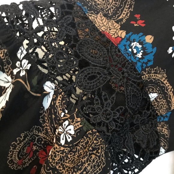 Blouse, floral boho style - Picture 3 of 5